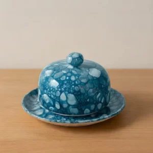 Cloche à fromage en céramique – Collection Mer & Écumes Bleu Turquoise Cloche à fromage en céramique – Collection Mer & Écumes Bleu Turquoise
