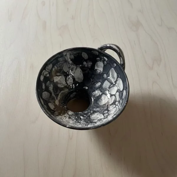 Entonnoir en céramique – Collection Mer & Écumes Bulle Noir