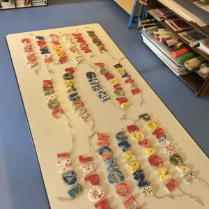 Retour sur les ateliers à l’école primaire Léopold Delisle : Une deuxième année de créativité !
